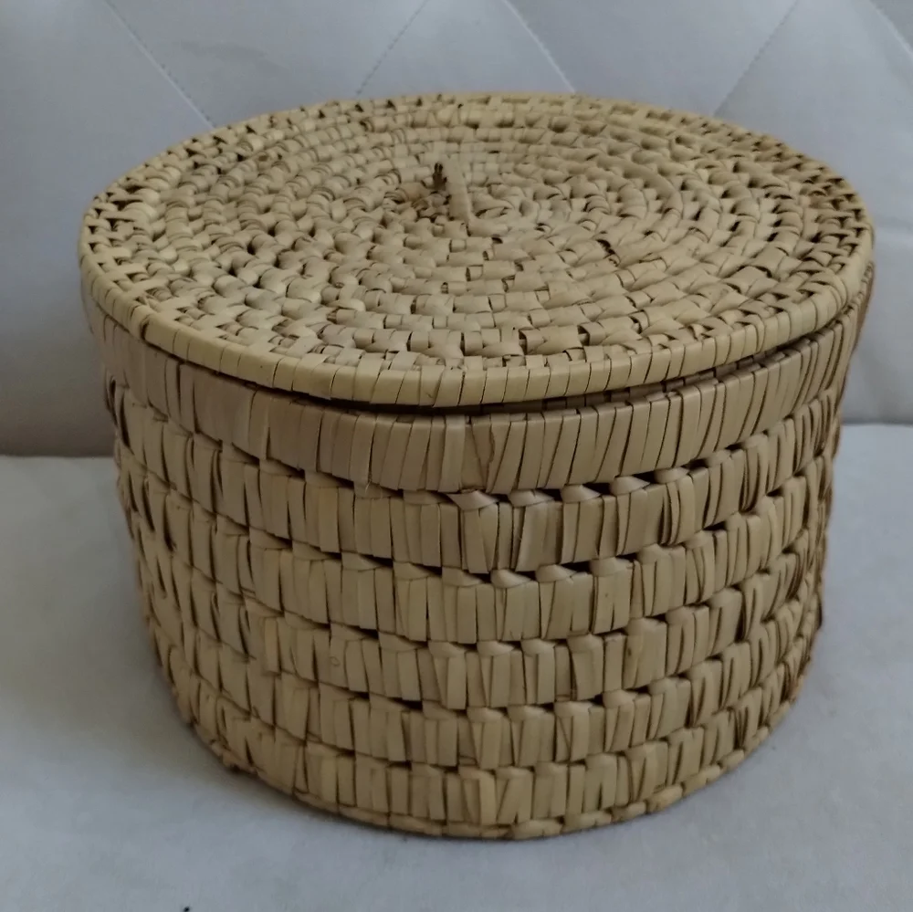 N/A fabulous lidded
